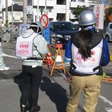 女性社員による安全ﾊﾟﾄﾛｰﾙ隊